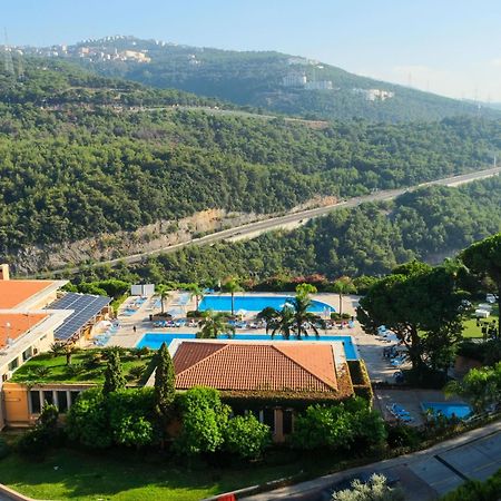 Country Lodge Hotel & Resort Beirut Ngoại thất bức ảnh