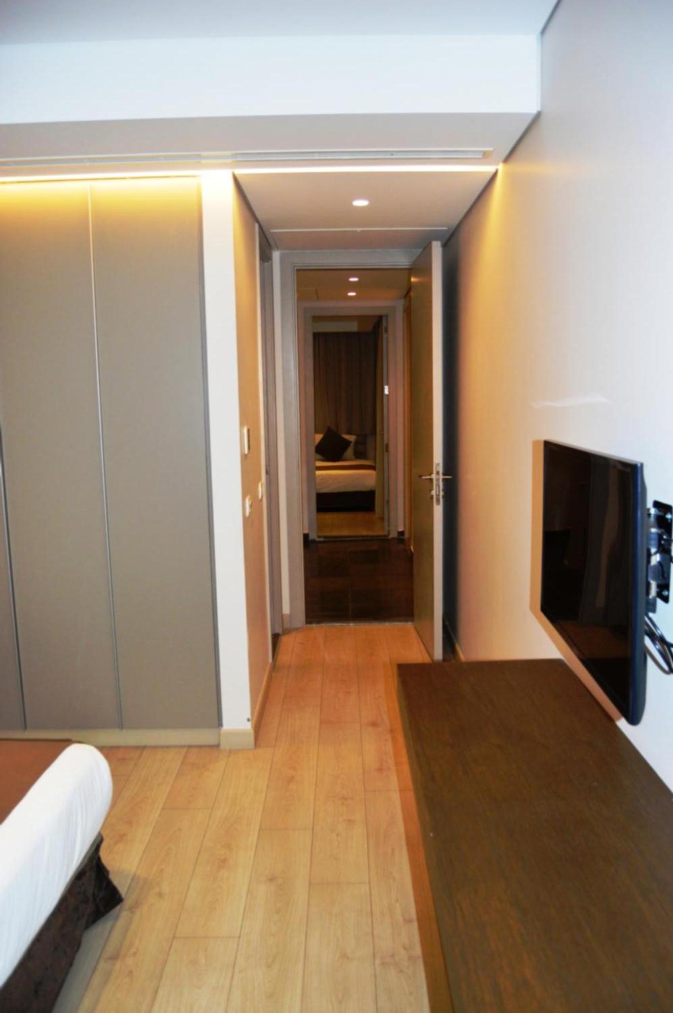 Country Lodge Hotel & Resort Beirut Phòng bức ảnh