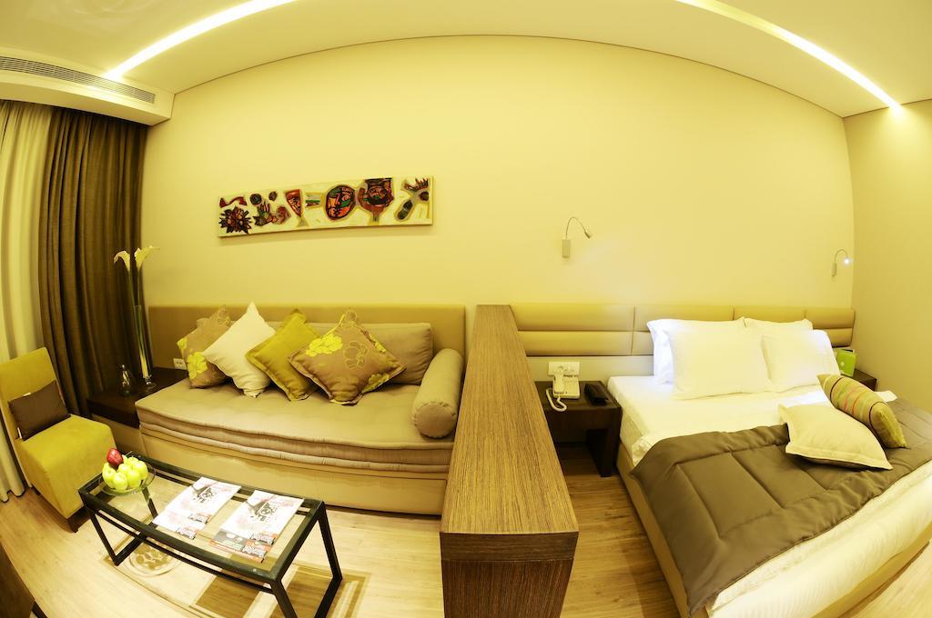 Country Lodge Hotel & Resort Beirut Ngoại thất bức ảnh